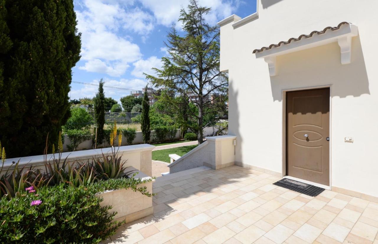Casa Agapantus Con Piscina Da Giugno Apartment Bari Ngoại thất bức ảnh